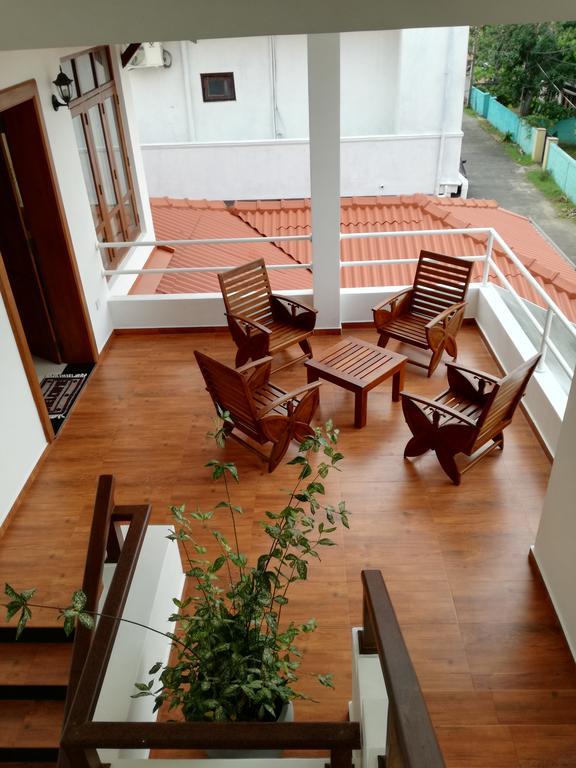 Bianco Terrace Hotel Negombo Exterior foto